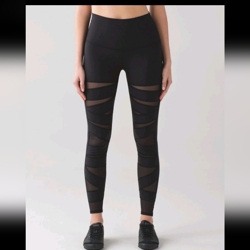 Lululemon Athletica Black Mesh Panel Leggings
